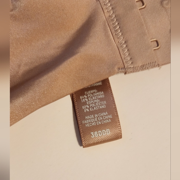 Skims Wireless Form T-Shirt Demi bra Size 36DDD new 38C And 36C - Picture 5 of 8